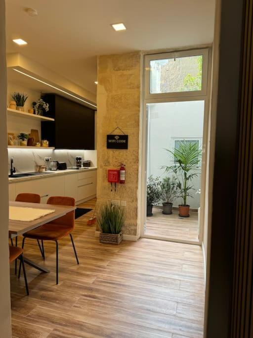 Townhouse 26 In Sliema, Malta Villa Exterior photo